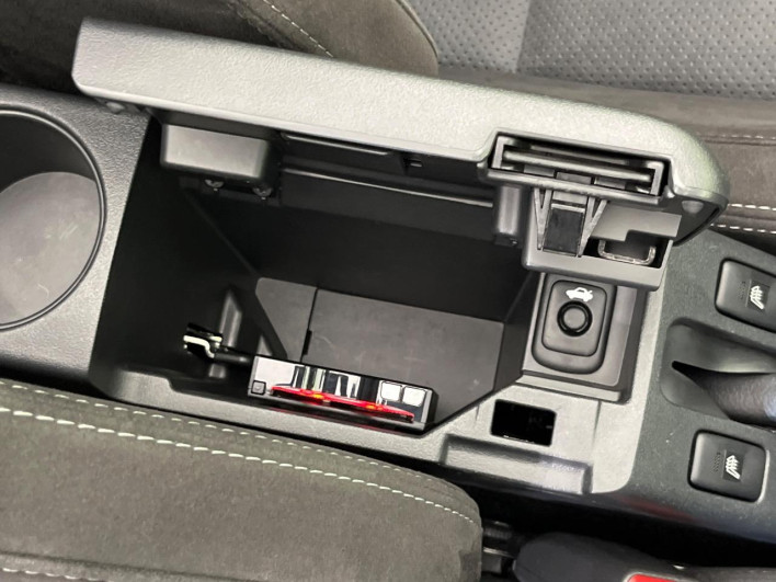 2016 Daihatsu Copen DBA-LA400K (UW-6a03eaab3a367)[27]