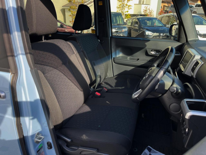 2017 Daihatsu Wake DBA-LA700S (UW-6a03eab4f346d)[18]