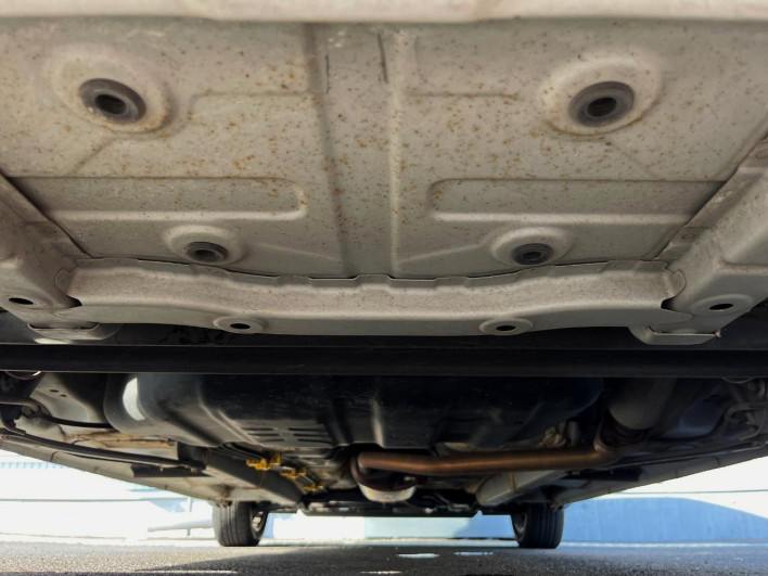 2017 Daihatsu Wake DBA-LA700S (UW-6a03eab4f346d)[28]