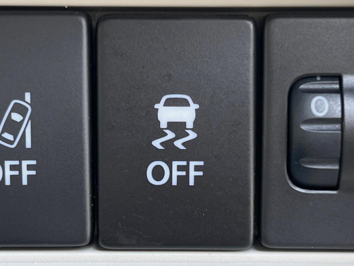 2018 Suzuki Wagon R DAA-MH55S (UW-6a03eac8d2527)[13]