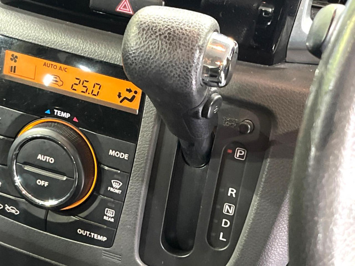 2013 Suzuki Spacia Custom DBA-MK32S (UW-6a03eacbcb62b)[29]