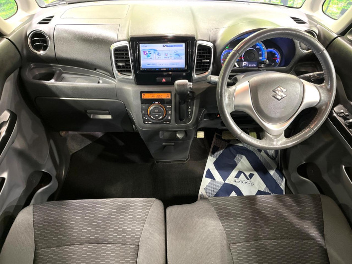 2013 Suzuki Spacia Custom DBA-MK32S (UW-6a03eacbcb62b)[21]
