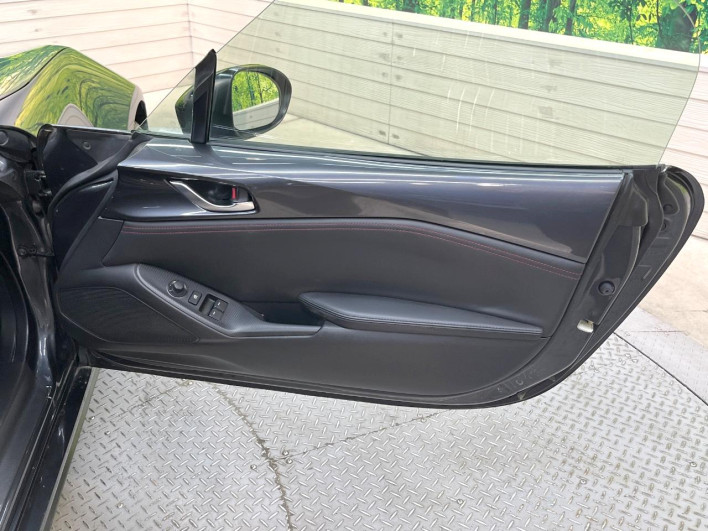 2015 Mazda Roadster DBA-ND5RC (UW-6a03eaee5fa5b)[21]