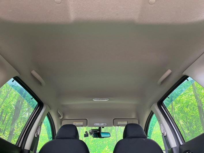 2013 Nissan Note DBA-NE12 (UW-6a03eaef2f049)[17]