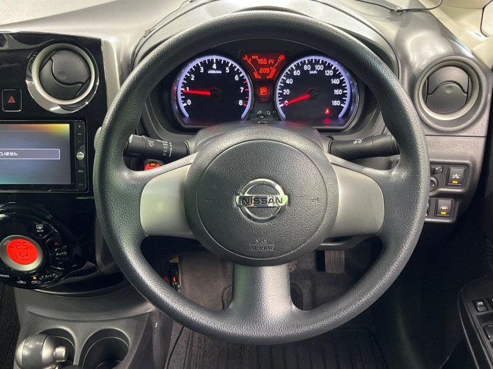 2013 Nissan Note DBA-NE12 (UW-6a03eaef2f049)[25]