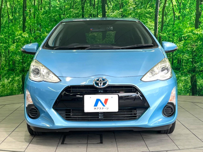 2015 Toyota Aqua DAA-NHP10 (UW-6a03eaf0083b7)[5]