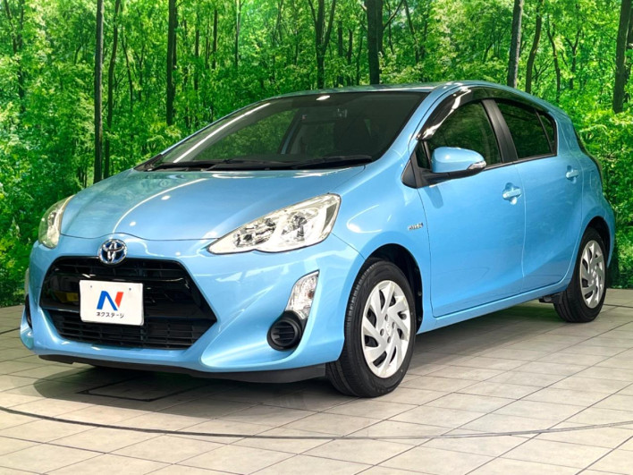 2015 Toyota Aqua DAA-NHP10 (UW-6a03eaf0083b7)[4]