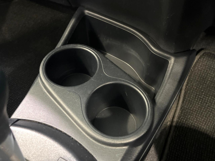 2015 Toyota Aqua DAA-NHP10 (UW-6a03eaf0083b7)[29]