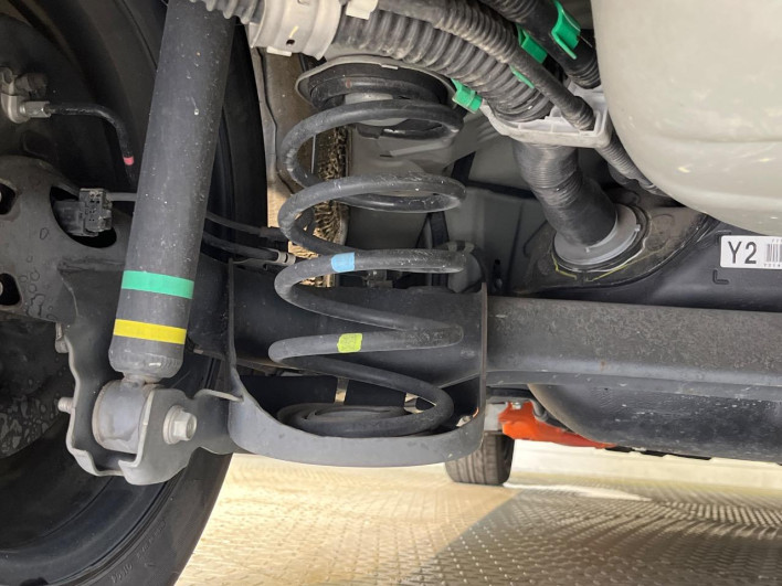 2019 Toyota Aqua DAA-NHP10 (UW-6a03eaf18b5f3)[12]
