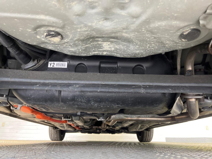 2019 Toyota Aqua DAA-NHP10 (UW-6a03eaf18b5f3)[11]