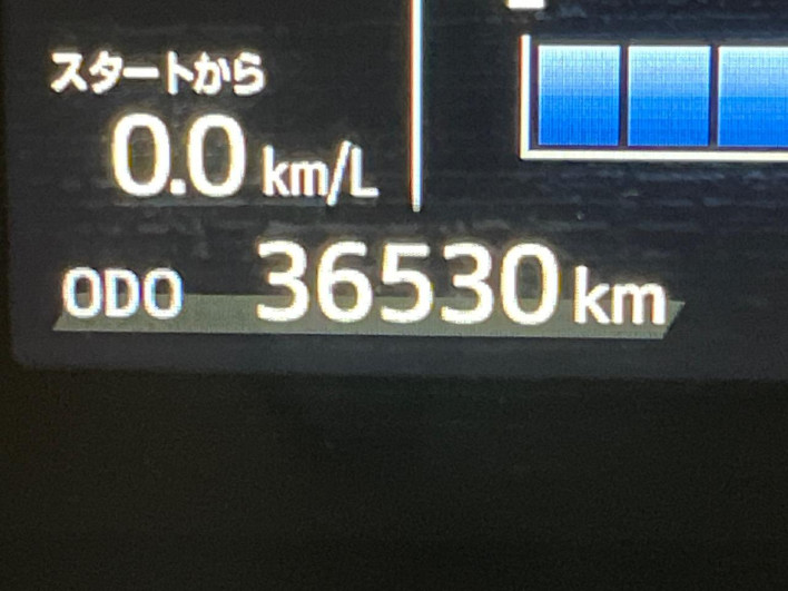 2019 Toyota Aqua DAA-NHP10 (UW-6a03eaf18b5f3)[2]