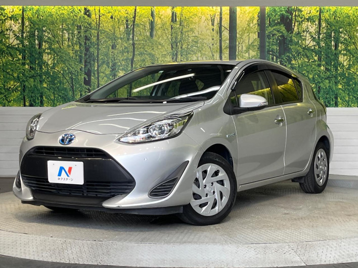 2019 Toyota Aqua DAA-NHP10 (UW-6a03eaf18b5f3)[0]