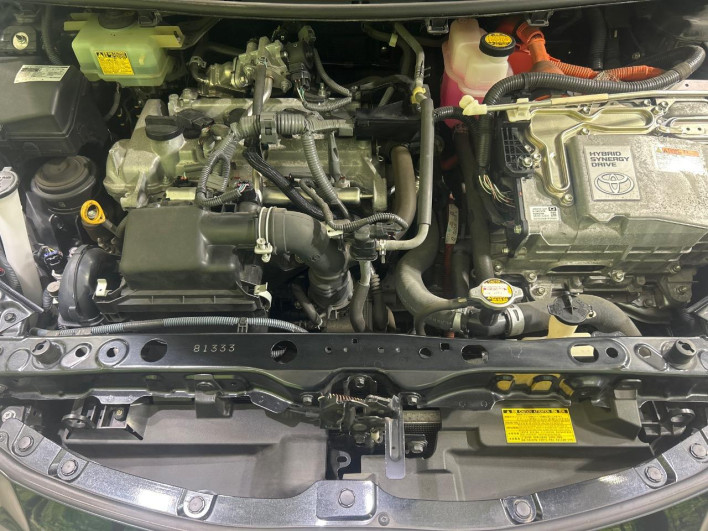 2014 Toyota Aqua DAA-NHP10 (UW-6a03eaf2e3a7b)[5]