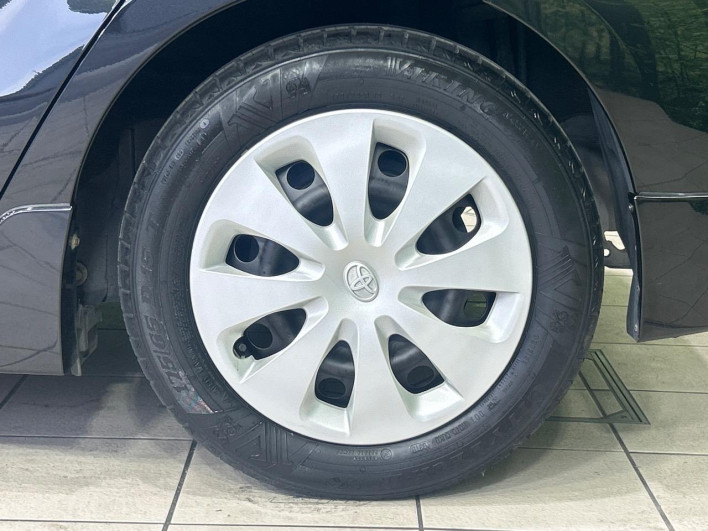 2014 Toyota Aqua DAA-NHP10 (UW-6a03eaf2e3a7b)[7]