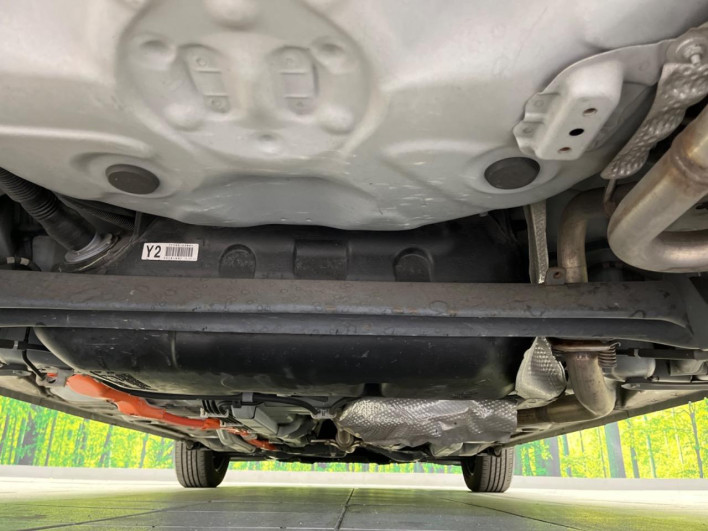 2018 Toyota Aqua DAA-NHP10 (UW-6a03eaf48ad51)[18]