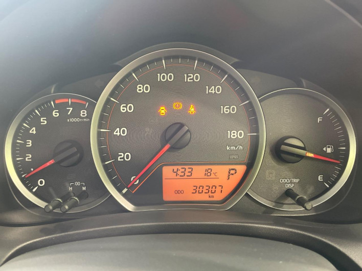 2013 Toyota Vitz DBA-NSP130 (UW-6a03eaf700efa)[27]