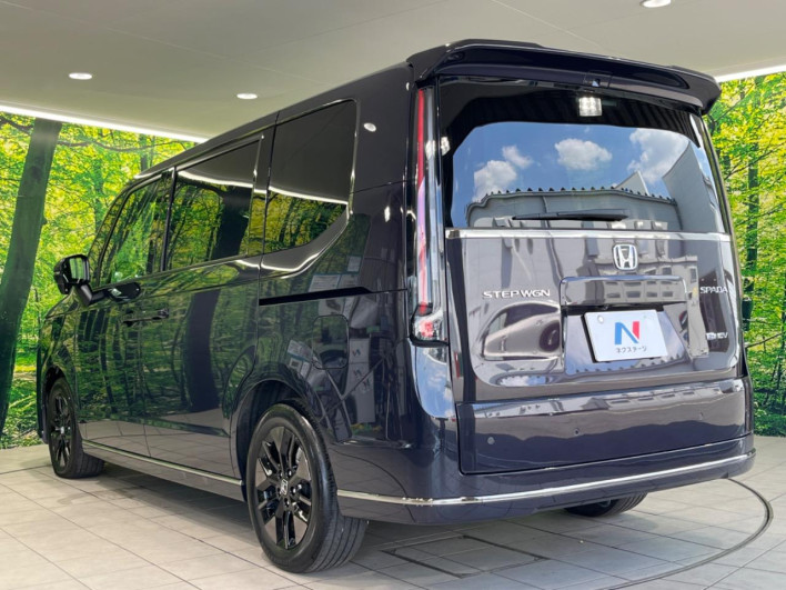 2023 Honda Step Wagon 6AA-RP8 (UW-6a03eaffe7a3b)[13]