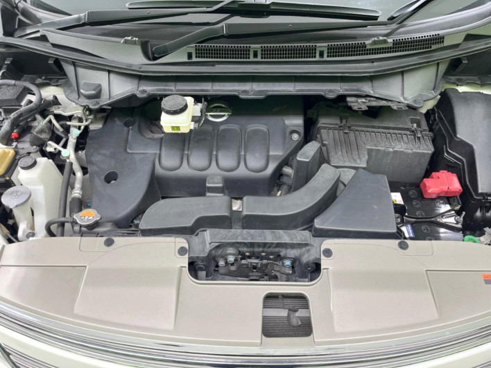 2013 Nissan Elgrand DBA-TE52 (UW-6a03eb0a5250d)[4]
