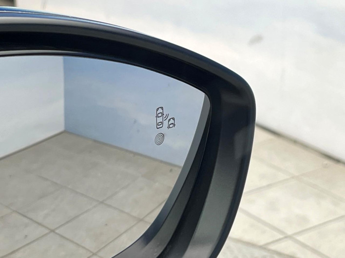 2021 Citroen C3 5BA-B6HN05 (UW-6a03eb1561233)[12]