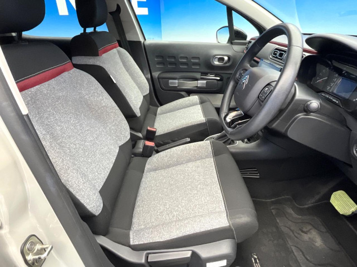 2021 Citroen C3 5BA-B6HN05 (UW-6a03eb1561233)[28]