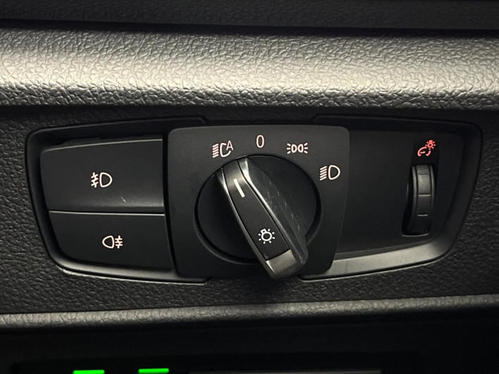 2017 BMW 1 Series DBA-1R15 (UW-6a03eb18d4d30)[5]