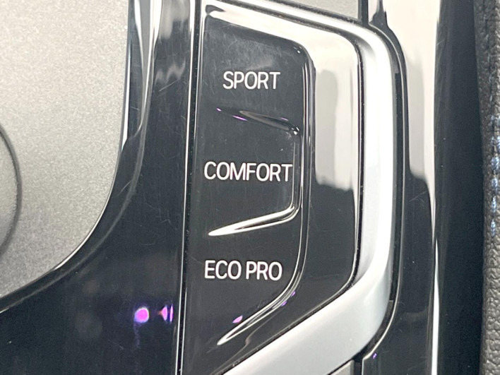 2020 BMW 5 Series 3DA-JF20 (UW-6a03eb1bdfbc5)[27]