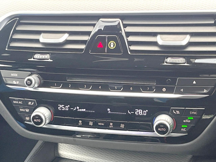 2020 BMW 5 Series 3DA-JF20 (UW-6a03eb1bdfbc5)[21]
