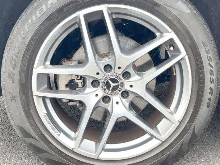 2018 Mercedes Benz GLC DBA-253946 (UW-6a03eb1e47a1a)[16]
