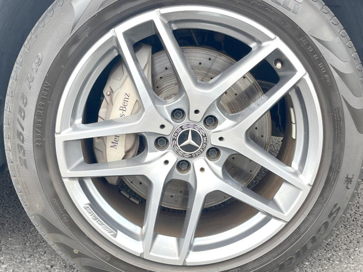 2018 Mercedes Benz GLC DBA-253946 (UW-6a03eb1e47a1a)[17]