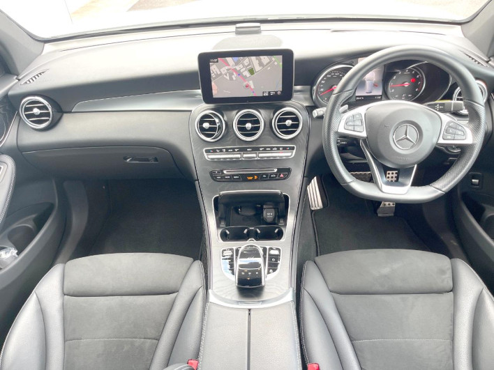 2018 Mercedes Benz GLC DBA-253946 (UW-6a03eb1e47a1a)[22]