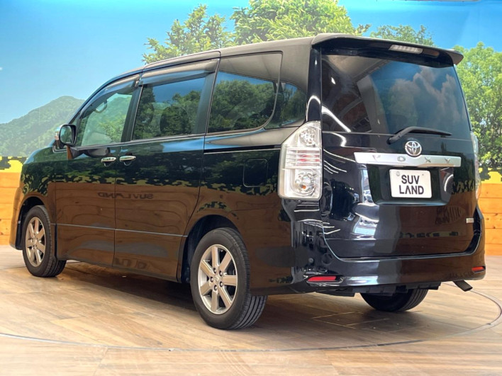 2009 Toyota Voxy DBA-ZRR70W (UW-6a03eb271169a)[7]