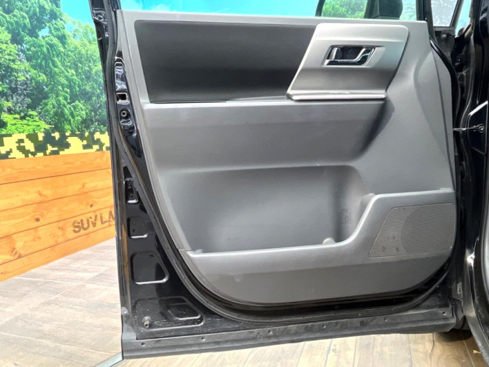 2009 Toyota Voxy DBA-ZRR70W (UW-6a03eb271169a)[16]