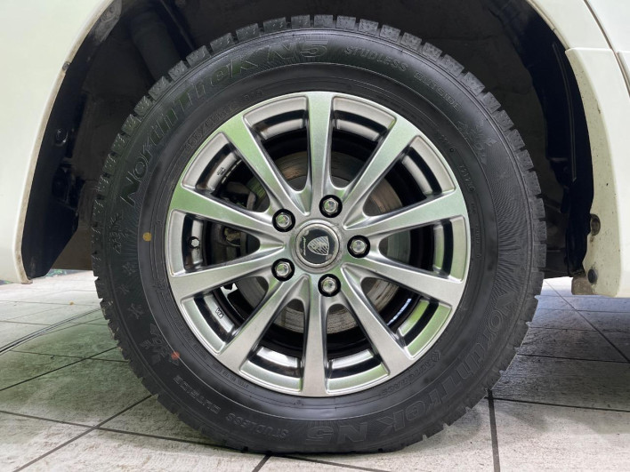 2013 Toyota Noah DBA-ZRR75W (UW-6a03eb279971b)[16]