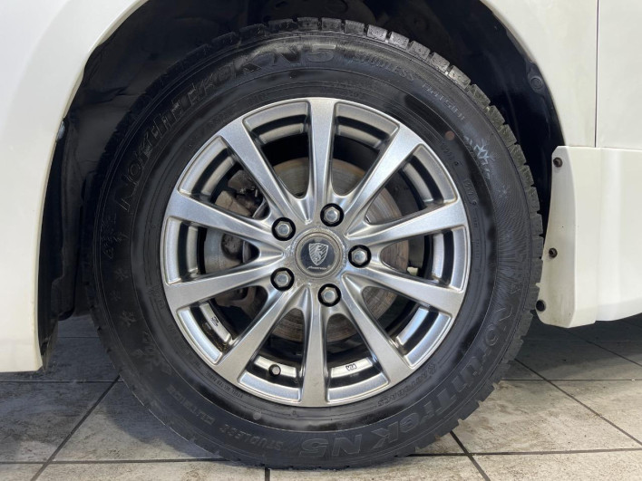 2013 Toyota Noah DBA-ZRR75W (UW-6a03eb279971b)[6]