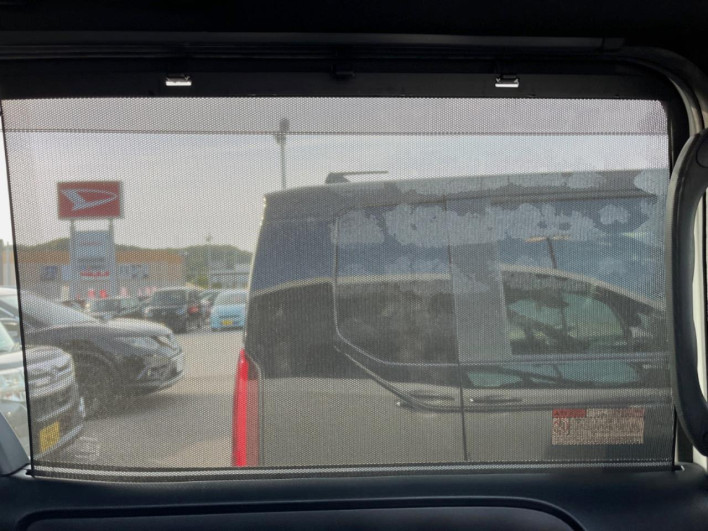 2016 Toyota Noah DBA-ZRR80W (UW-6a03eb2a37ecc)[8]