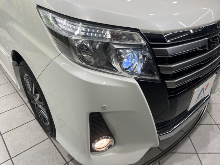 2017 Toyota Noah DBA-ZRR80W (UW-6a03eb2a779ed)[23]