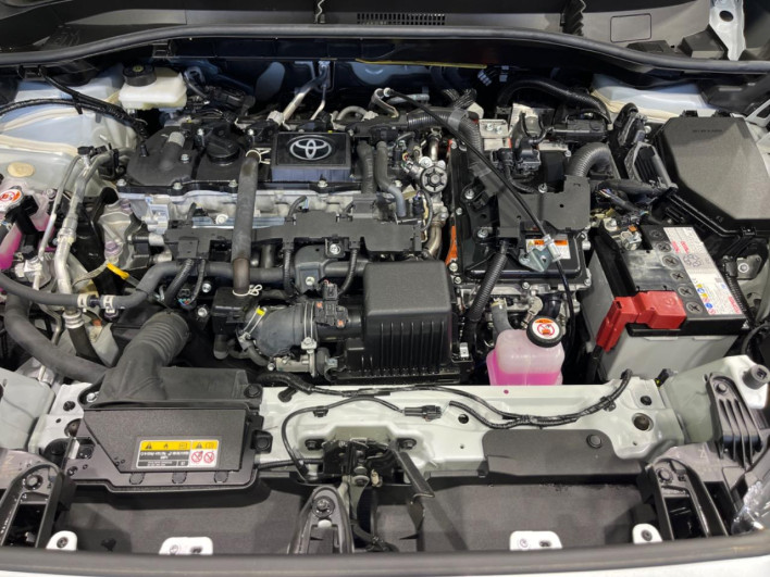 2025 Toyota Corolla Cross 6AA-ZVG13 (UW-6a03eb32c276c)[13]