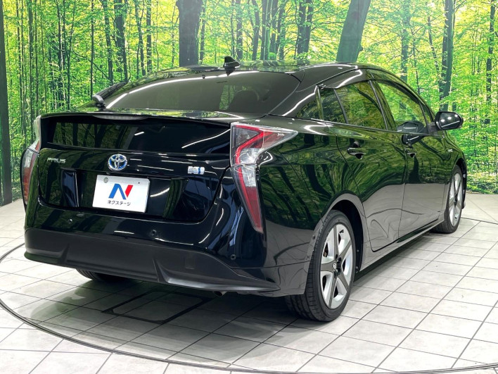 2016 Toyota Prius DAA-ZVW51 (UW-6a03eb3842898)[7]