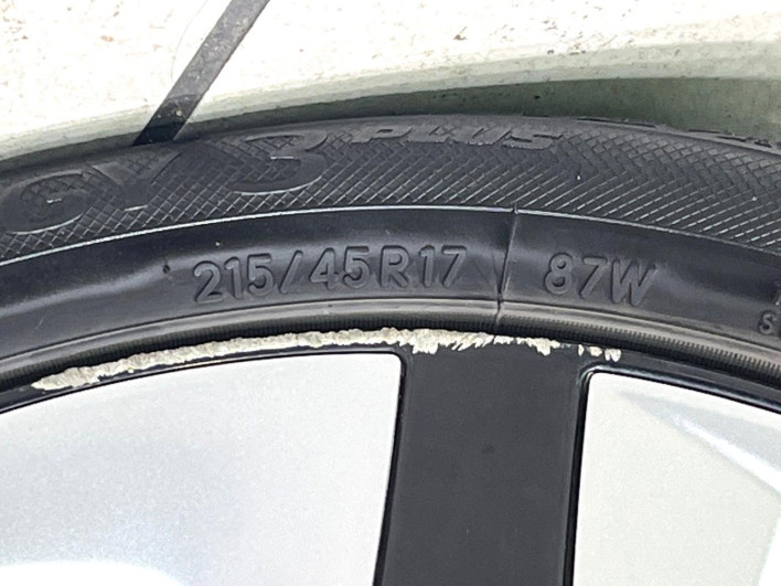 2016 Toyota Prius DAA-ZVW51 (UW-6a03eb3842898)[16]