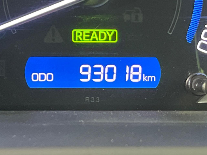 2014 Toyota Voxy DAA-ZWR80G (UW-6a03eb3e08833)[2]