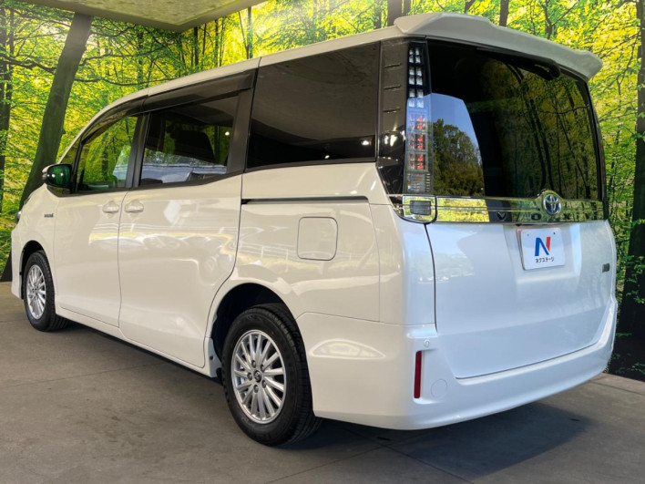 2014 Toyota Voxy DAA-ZWR80G (UW-6a03eb3e08833)[8]