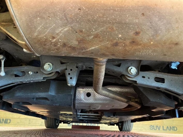 2017 Toyota C-HR DAA-ZYX10 (UW-6a03eb462c28a)[24]