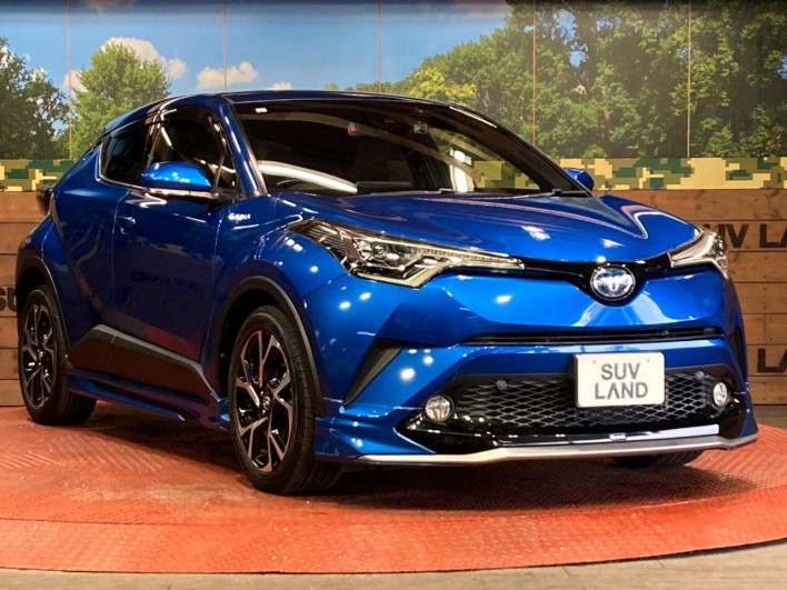 2017 Toyota C-HR DAA-ZYX10 (UW-6a03eb462c28a)[17]