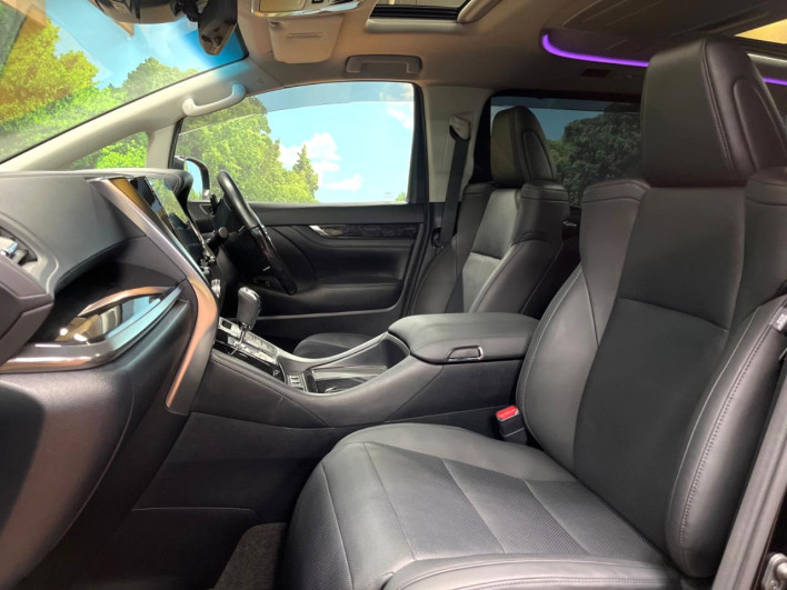 2020 Toyota Alphard Hybrid 6AA-AYH30W (UW-6a053b7ed87ed)[5]