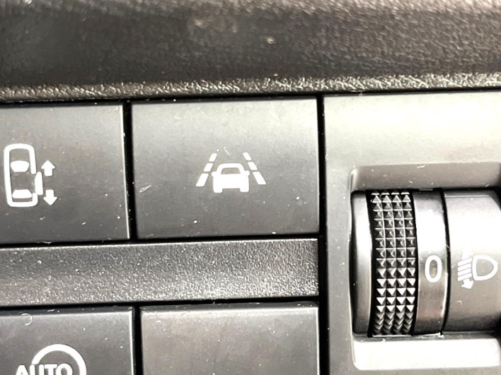 2022 Mitsubishi eK Cross Space 5AA-B37A (UW-6a053b88d8880)[25]