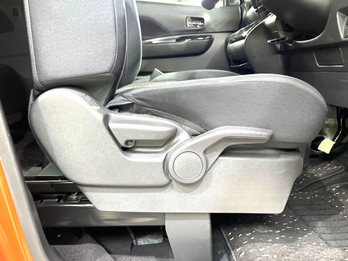 2022 Mitsubishi eK Cross Space 5AA-B37A (UW-6a053b88d8880)[13]