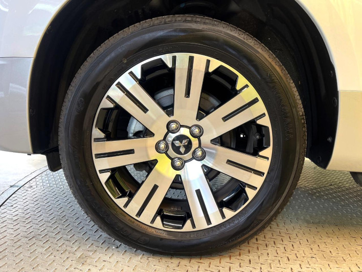 2024 Mitsubishi Delica D:5 3DA-CV1W (UW-6a053b95ef035)[29]
