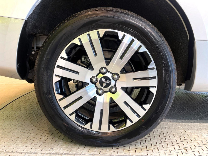 2024 Mitsubishi Delica D:5 3DA-CV1W (UW-6a053b95ef035)[27]