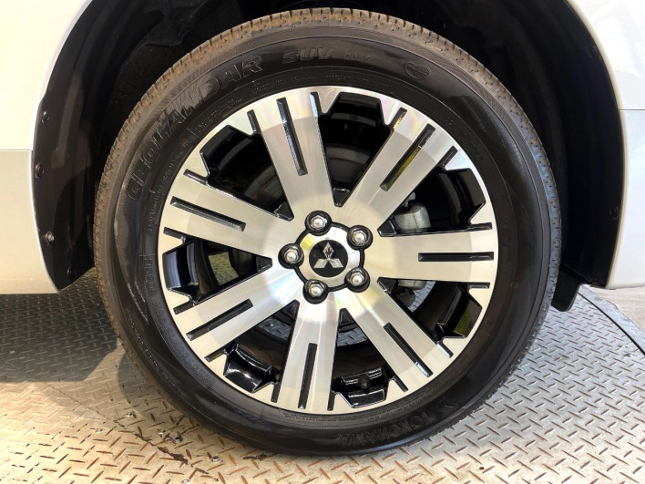 2024 Mitsubishi Delica D:5 3DA-CV1W (UW-6a053b95ef035)[26]
