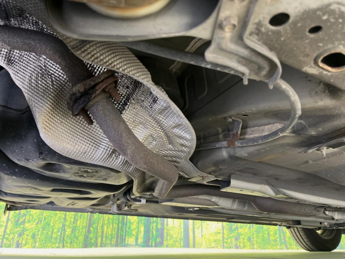 2015 Nissan Note DBA-E12 (UW-6a053b9f7276b)[24]